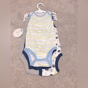Koala baby - 12/18 months 4 piece set of sleeveless onesies